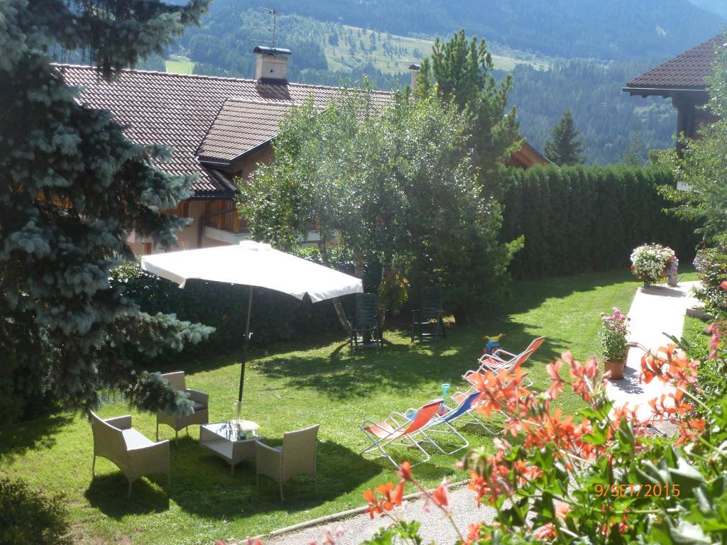 Villa Mirabell Cavalese Pokoj fotografie