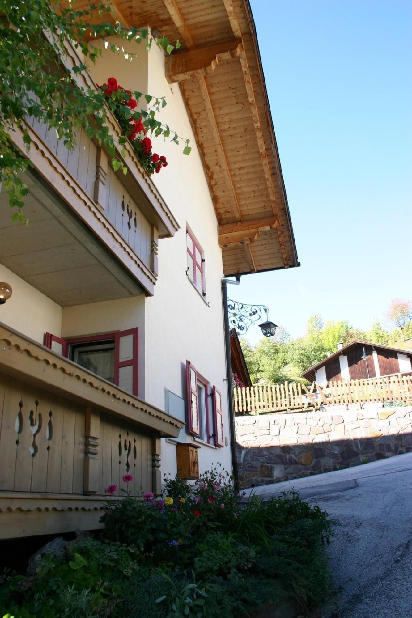 Villa Mirabell Cavalese Exteriér fotografie